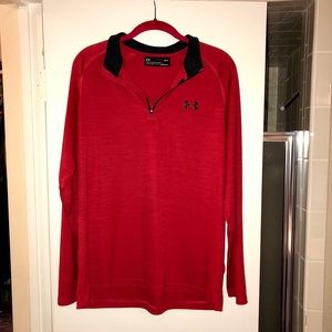 NWOT Under Armour Loose Fit Heat Gear Red Large